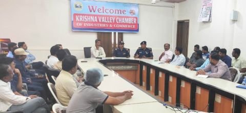 Krishna Valley Chamber N.D.R.F. The team completed a workshop on disaster management.